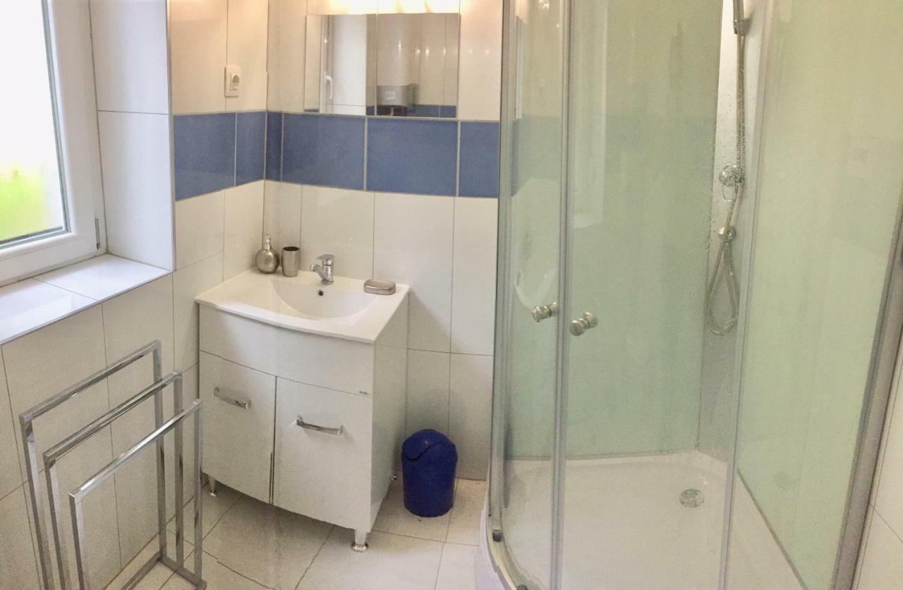 Miracle Apartman Sárvár Appartamento Esterno foto